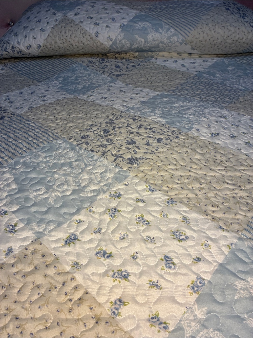 Classic Patchwork Quilted Bedspread in Soft Blue and Cream - Picture 10 of 13